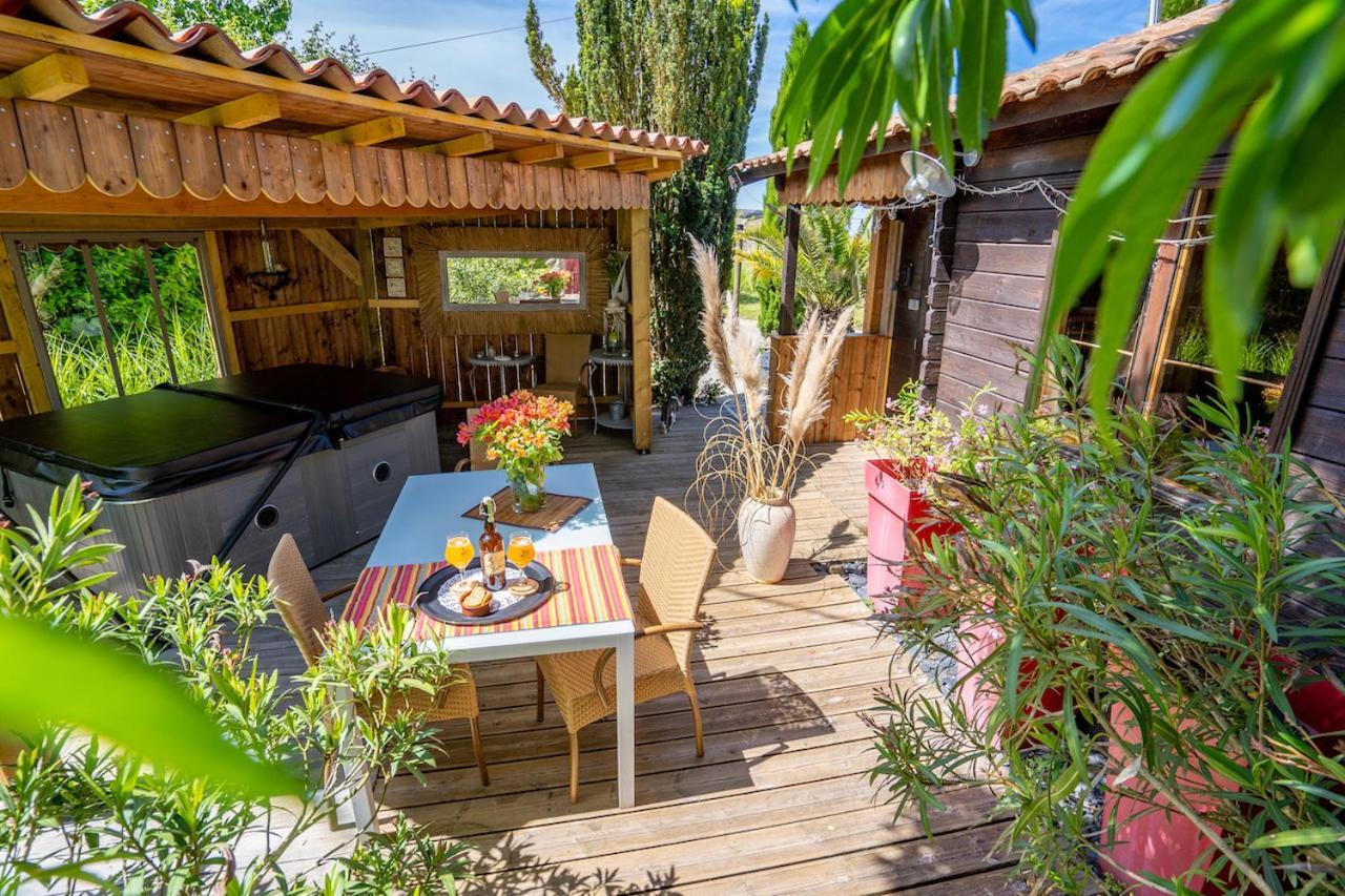 Fronsac  Le Bassin Du Tertre B&B 외부 사진