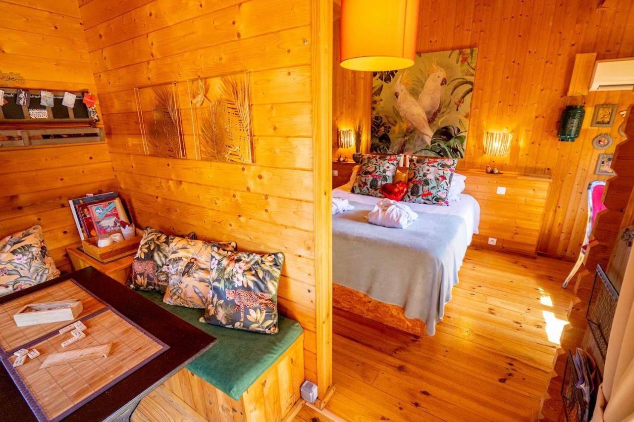 Fronsac  Le Bassin Du Tertre B&B 외부 사진