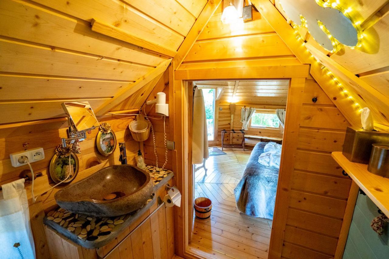 Fronsac  Le Bassin Du Tertre B&B 외부 사진
