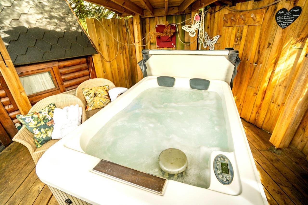 Fronsac  Le Bassin Du Tertre B&B 외부 사진